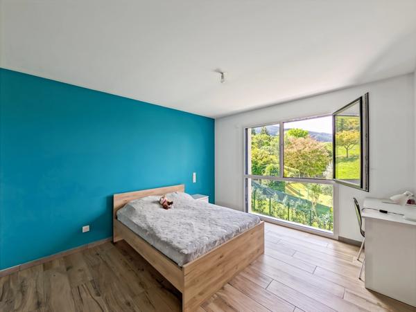 Dpt Haute Savoie (74), à vendre LUGRIN maison de 218 m² avec une magnifique vue sur le Lac Léman