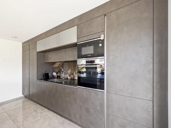 Dpt Haute Savoie (74), à vendre LUGRIN maison de 218 m² avec une magnifique vue sur le Lac Léman