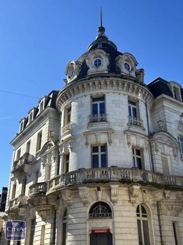 Immeuble à vendre 736m² Clamecy (58500)