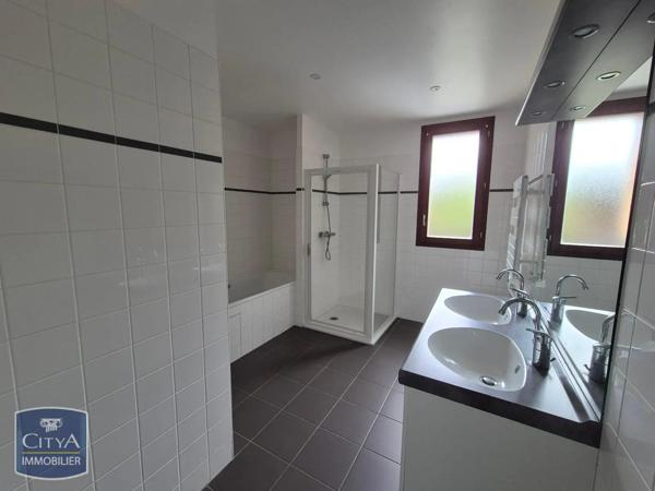 Appartement à louer 3 pièces 80.52m²