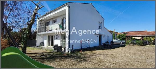 Maison à CHATEAUBERNARD, 16100 - 6 pièces 187m²