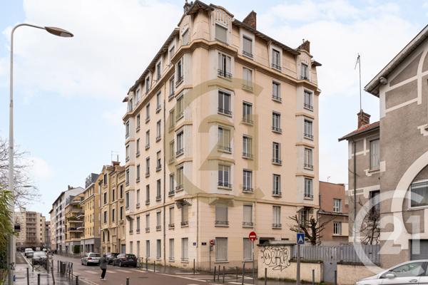 Appartement F1 à vendre  2 pièces - 53,92 m2 LYON - 69003