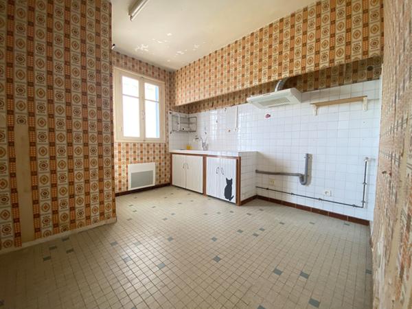 Maison Castelnaudary proche 5 pièce(s) 81.23 m2