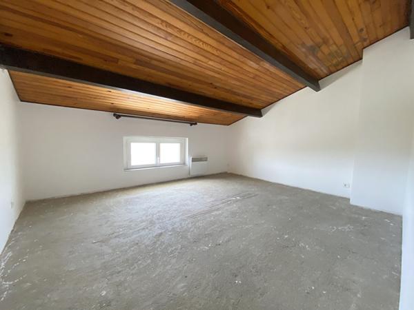 Maison Castelnaudary proche 5 pièce(s) 81.23 m2