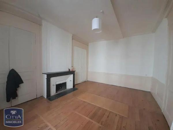 Appartement à louer 2 pièces 46.12m² Tours (37000)