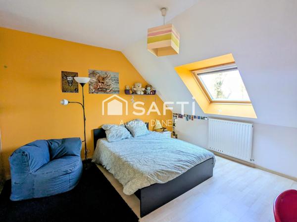 Maison familiale 5 chambres et bureau, au calme