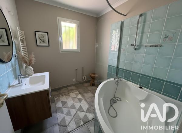 Maison à vendre 4 pièces 97 m² Bagnols-sur-Cèze