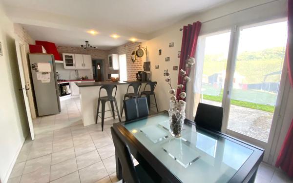 Maison à vendre    7 pièces •  Mézières-sur-Seine