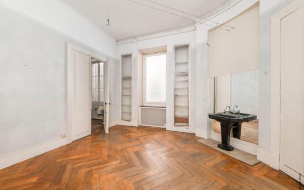 Appartement à vendre    6 pièces • 173,54 m2 Toulouse