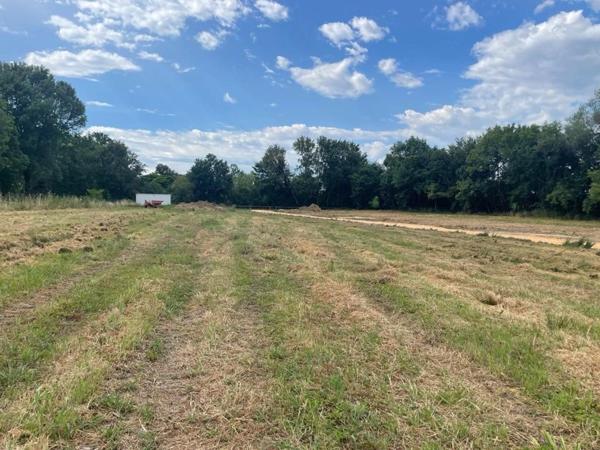 Terrain proche Villeréal