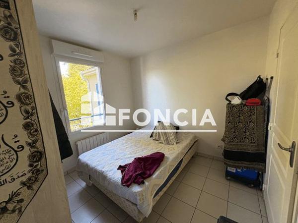 Location Studio 28.1 m² - 43 RUE GAMBETTA Decines-charpieu 69150