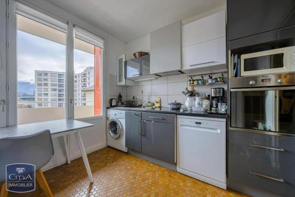 Appartement à vendre 4 pièces 81.4m²