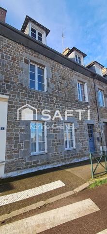 Maison de ville 3 chambres et cour DPE=D