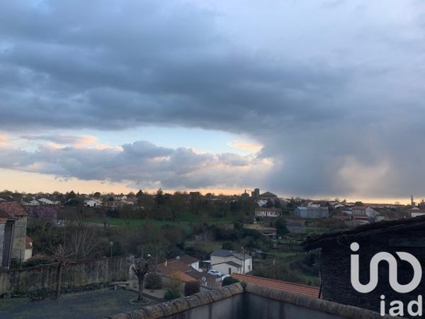 Immeuble à vendre 203 m² Montilliers