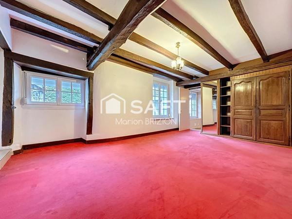 A VENDRE - ENSEMBLE IMMOBILIER A RENOVER - CHAMPFLEURY