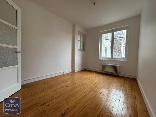Appartement à louer 2 pièces 48.71m² Saint-Étienne (42000)