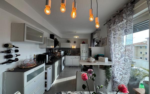 Appartement à vendre    3 pièces • 53 m2 Agde