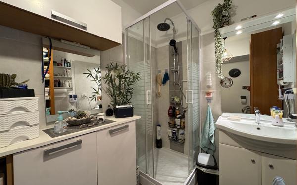 Appartement à vendre    3 pièces • 53 m2 Agde