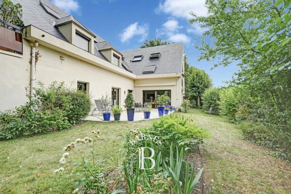 Jouy-en-Josas, Appartement 3 Chambres -  122 m² à vendre