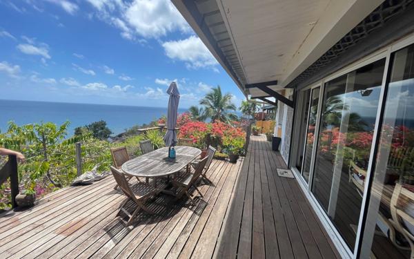 Maison à vendre    5 pièces •  Koungou