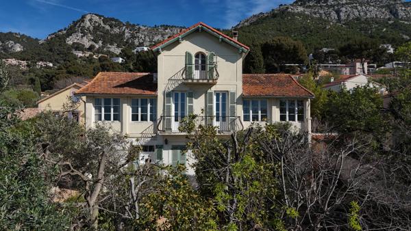 Toulon Siblas – Maison de caractère 219 m² – terrain piscinable
