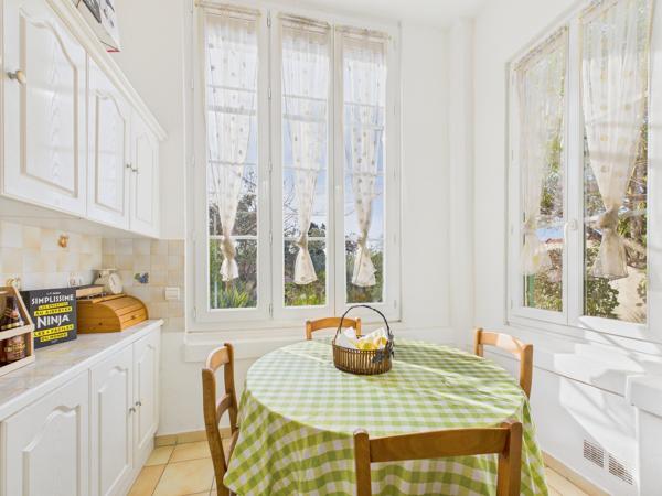 Toulon Siblas – Maison de caractère 219 m² – terrain piscinable