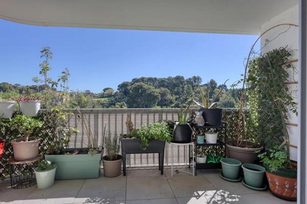 T4 récent + VUE exceptionnelle + 2 parkings boxables