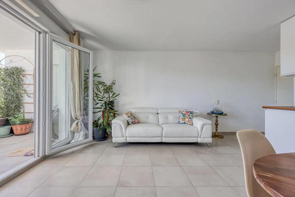 T4 récent + VUE exceptionnelle + 2 parkings boxables