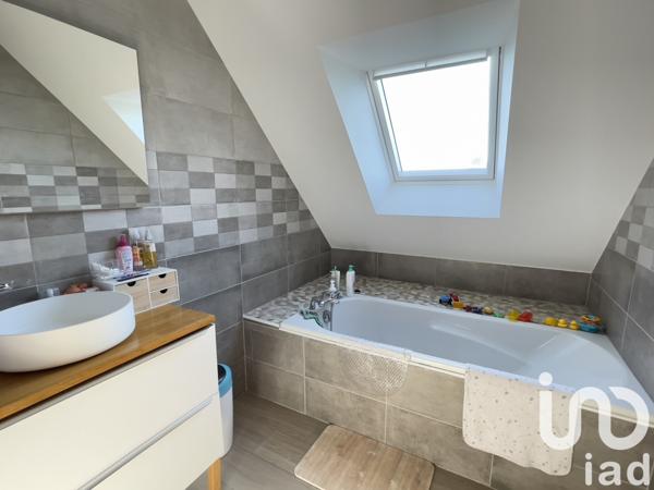 Maison à vendre 6 pièces 110 m² Villebaudon