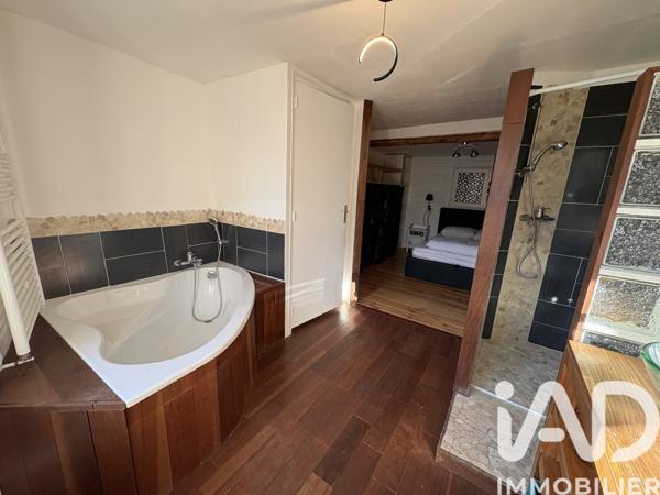 Maison à vendre 5 pièces 103 m² Villeneuve-de-Berg