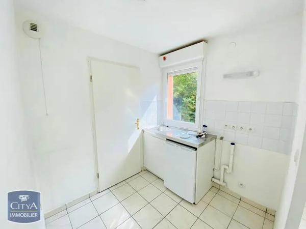 Appartement à louer 2 pièces 54.57m² Louvroil (59720)