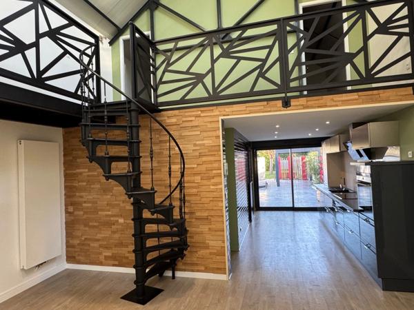 MAISON 4 CHAMBRES TYPE "LOFT INDUSTRIEL"