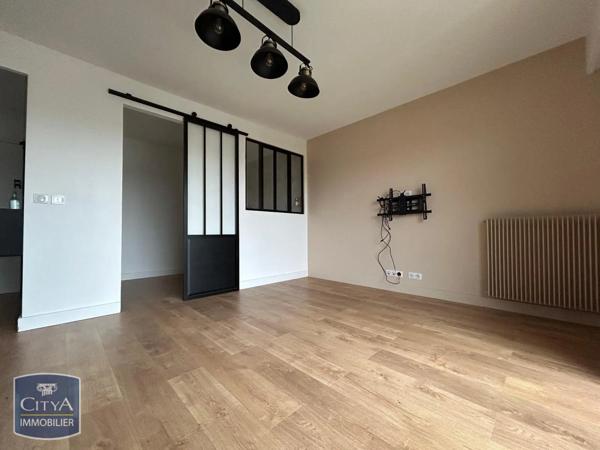 Appartement à louer 1 pièce 32.35m²