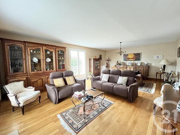 Maison à vendre  5 pièces - 125,60 m 2   CHATELLERAULT  - 86