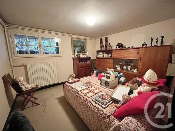 Maison à vendre  5 pièces - 125,60 m 2   CHATELLERAULT  - 86