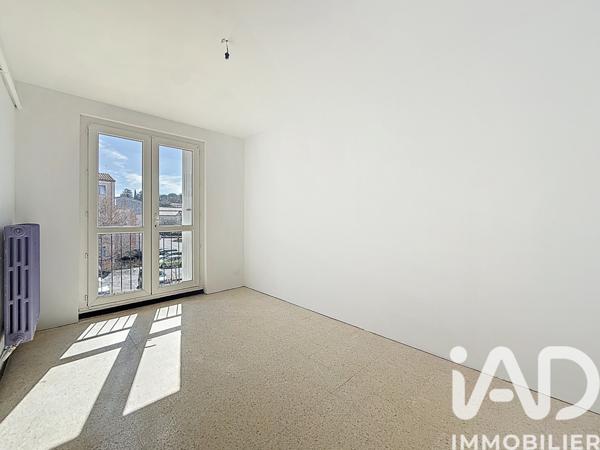 Appartement à vendre 4 pièces 76 m² Vaison-la-Romaine