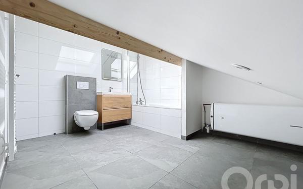 Appartement à louer    3 pièces • 45,86 m2 Maisons-Alfort
