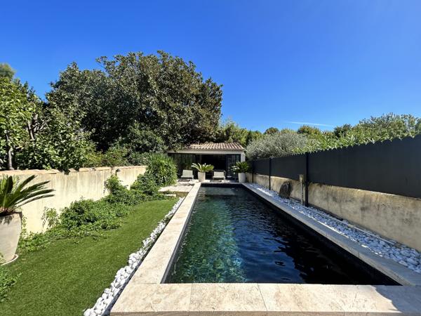 Maison 6 pièces - 250 m²