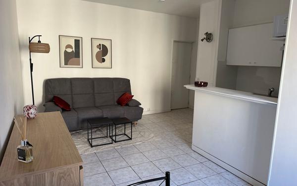 Appartement à louer    1 pièce •  Gagny