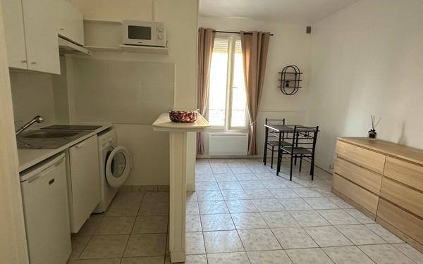 Appartement à louer    1 pièce •  Gagny