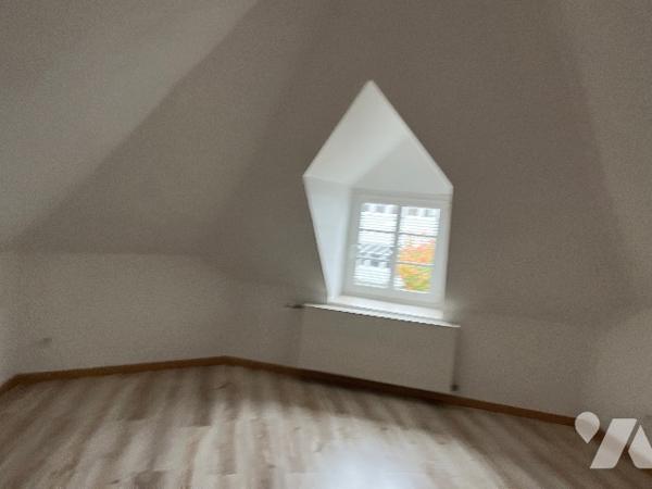 Maison 2 chambres avec cour et garage