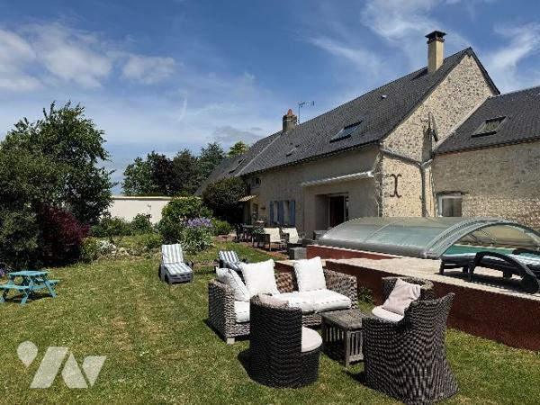 Spacieuse maison de campagne à vendre située à JANVILLE EN BEAUCE en Eure-et-Loir (28310)