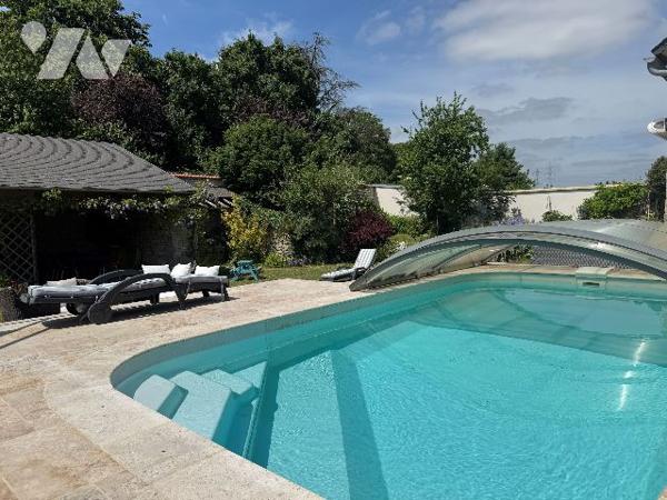 Spacieuse maison de campagne à vendre située à JANVILLE EN BEAUCE en Eure-et-Loir (28310)