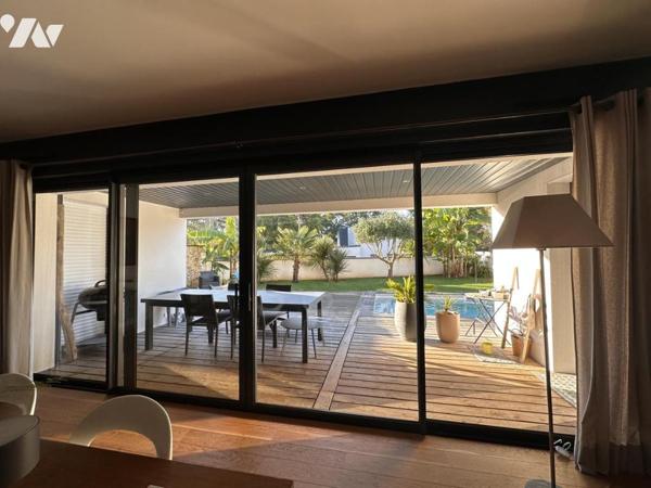 A VENDRE (56) TRES BELLE MAISON D'ARCHITECTE DE 2017 AVEC PISCINE -