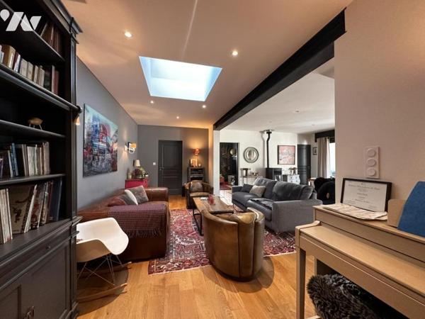 A VENDRE (56) TRES BELLE MAISON D'ARCHITECTE DE 2017 AVEC PISCINE -