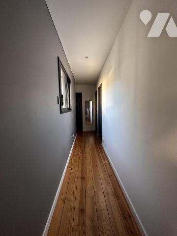 A VENDRE (56) TRES BELLE MAISON D'ARCHITECTE DE 2017 AVEC PISCINE -