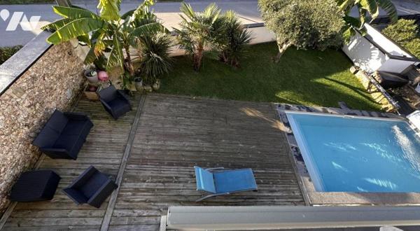 A VENDRE (56) TRES BELLE MAISON D'ARCHITECTE DE 2017 AVEC PISCINE -