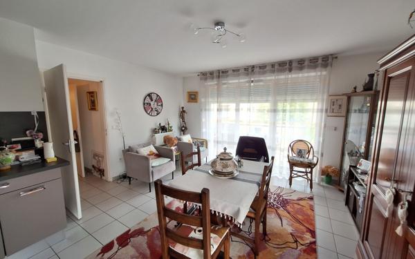 Appartement à vendre    3 pièces • 59,38 m2 Pessac