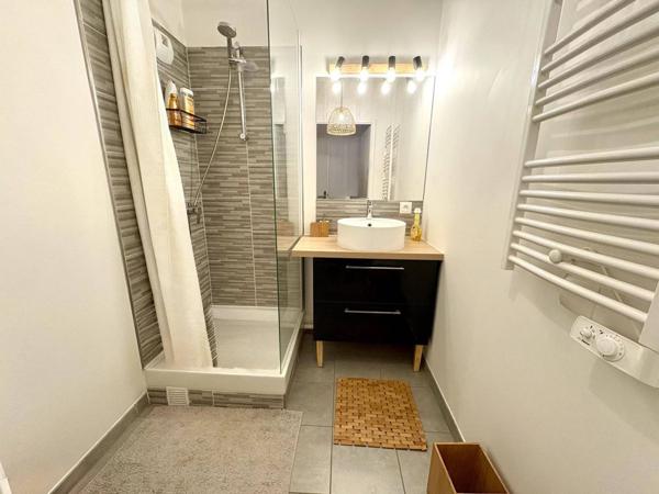 Appartement F4 récent à proximité des bords de Marne