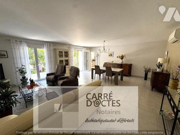 NOUVEAUTE !!! Les Notaires Associés CARRE D'@CTES vous proposent cette Magnifique villa de type...